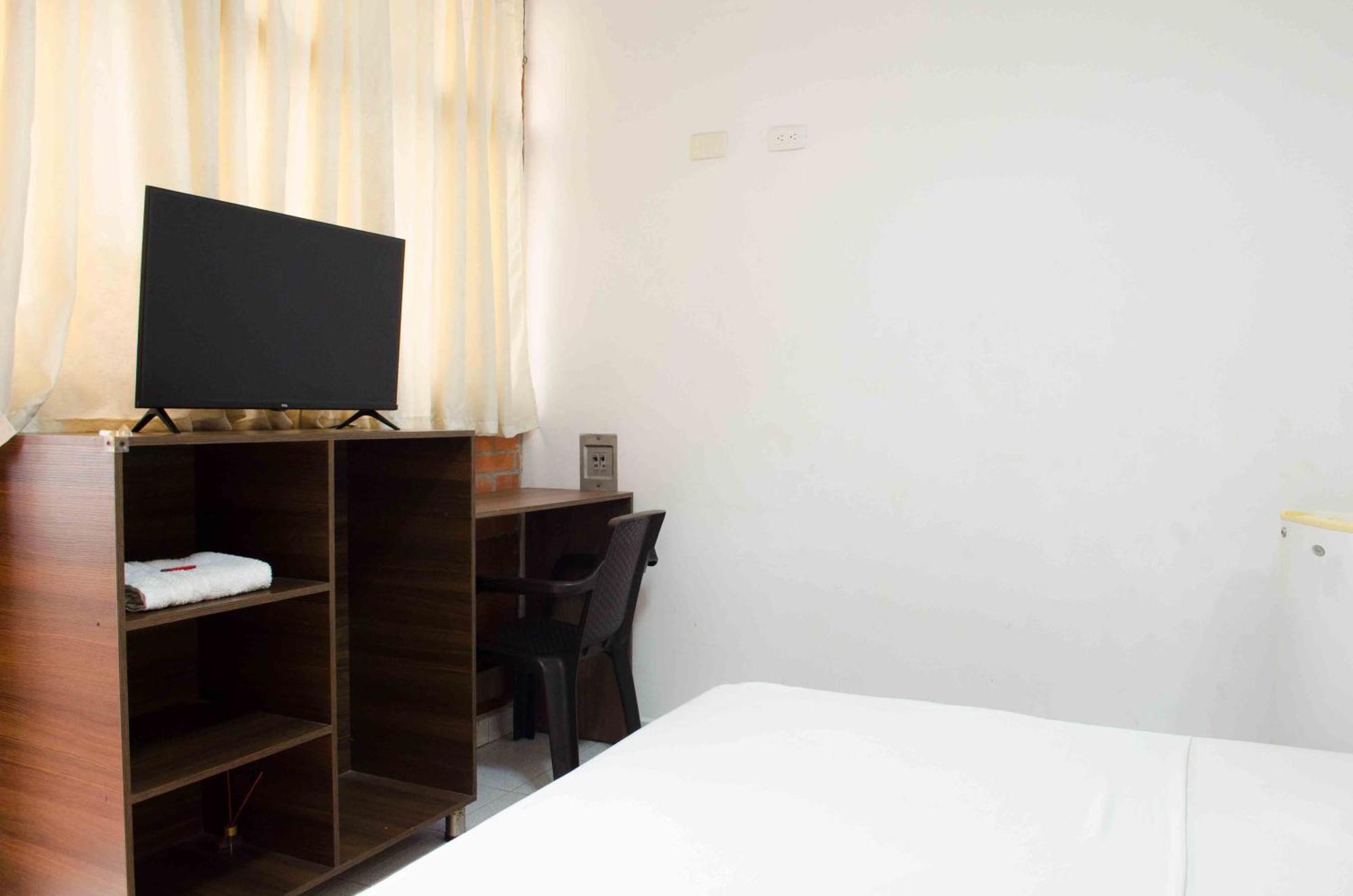 Hotel Elimar Хирардот Экстерьер фото