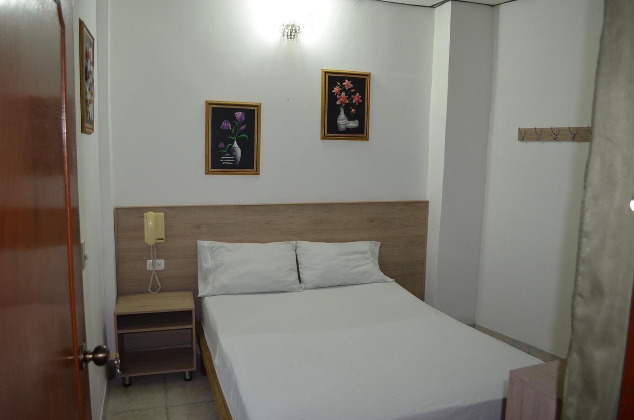 Hotel Elimar Хирардот Экстерьер фото